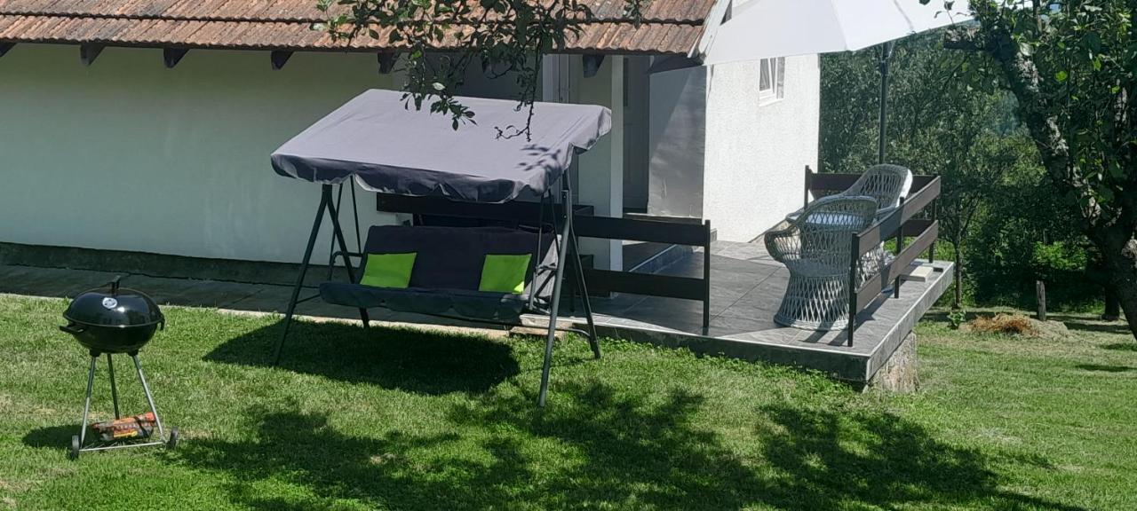 Villa Vikendica Gaj Gornji Milanovac Esterno foto